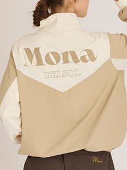 モナデルソル　25年秋冬新作　スタンドハーフジッププルオーバー　M0066
