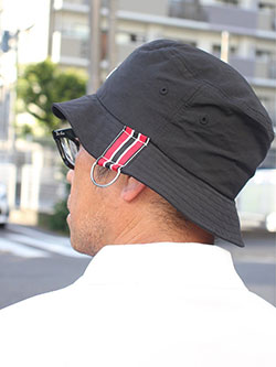 サバンアーニ　25年秋冬新作　ラインテープバケットハット(ユニセックス)　247618