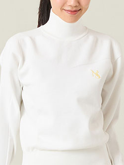 ニッサゴルフ　25年秋冬新作　ホールガーメント長袖ニットトップス　23135550