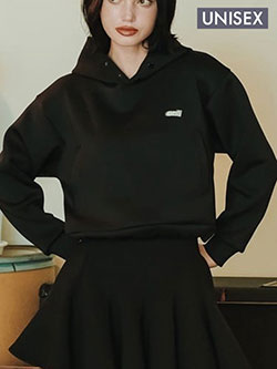 エンティ　25年秋冬新作　ショートフーディ　25A0412