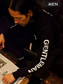 キャプテンズヘルムゴルフ　26年春夏新作　ロゴ長袖モックネック(メンズ)　CHG26-SS-T02