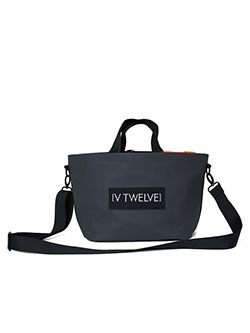 ヴィトゥエルヴ　26年春夏新作　DSカートバッグ　V122610-BG04