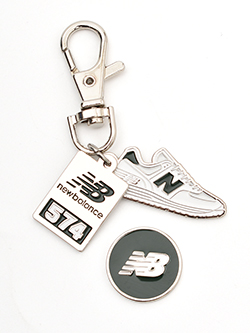 ニューバランスゴルフ　26年春夏新作　定番574モデルチャームマーカー(ユニセックス)　012-6984004