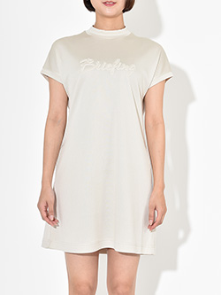 ブリーフィングゴルフ　26年春夏新作　3Dロゴ半袖ワンピース　BRG261W24