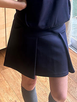 モナデルソル　26年春夏新作　ボックスプリーツスカート(セットアップ対応)　M0084